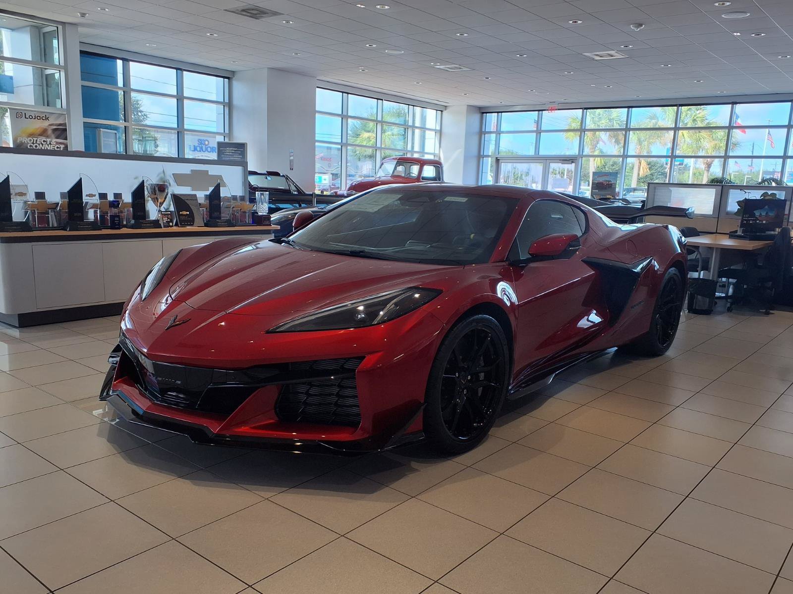 New 2027 Chevrolet Corvette Grand Sport RWD image 2