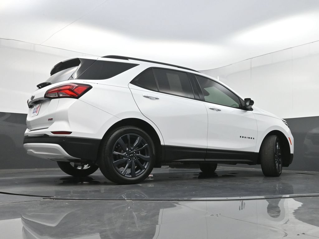 Used 2024 Chevrolet Equinox RS FWD image 28