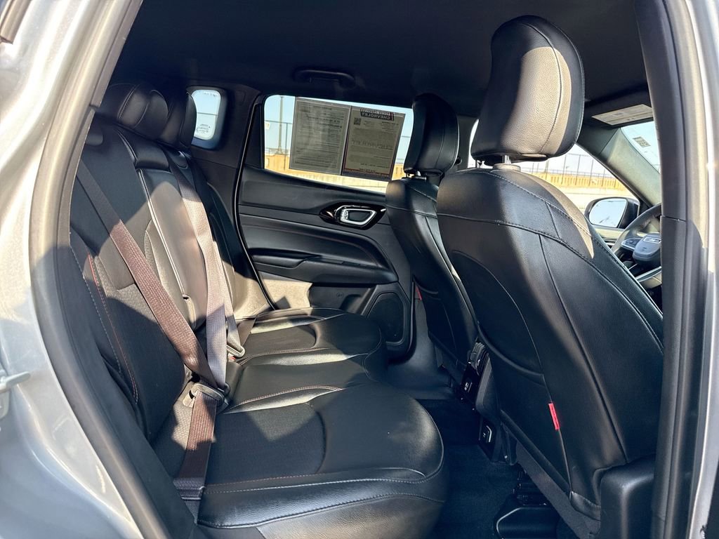 Used 2024 Jeep Compass Trailhawk image 27