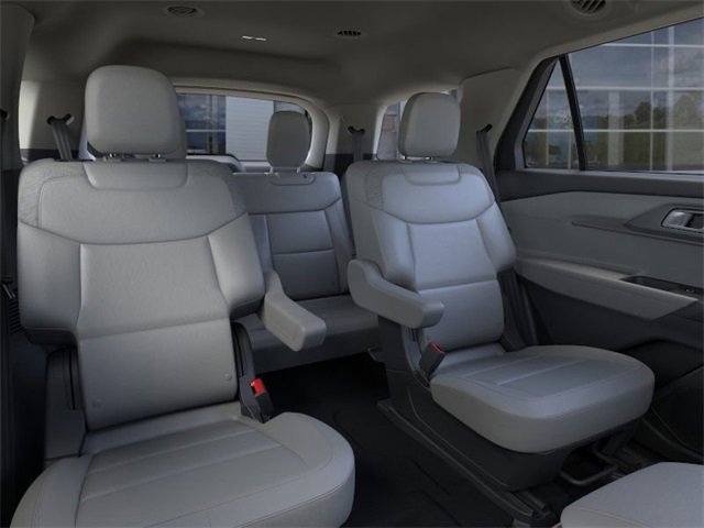 New 2025 Ford Explorer Active image 11