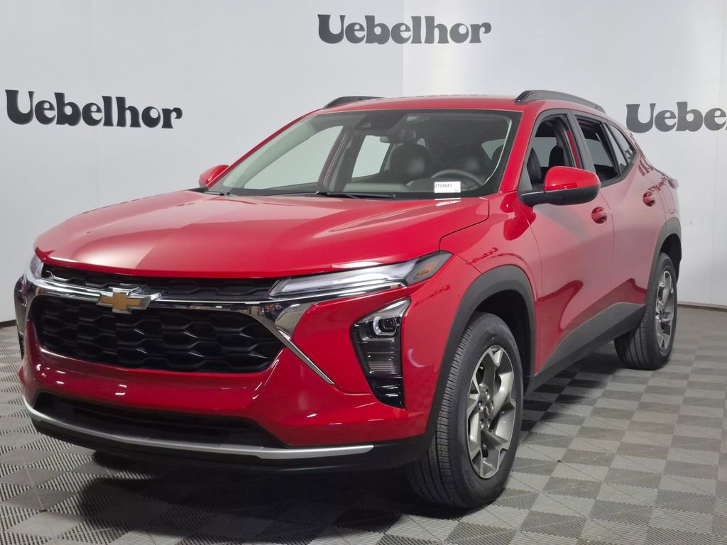 New 2026 Chevrolet Trax LT image 3