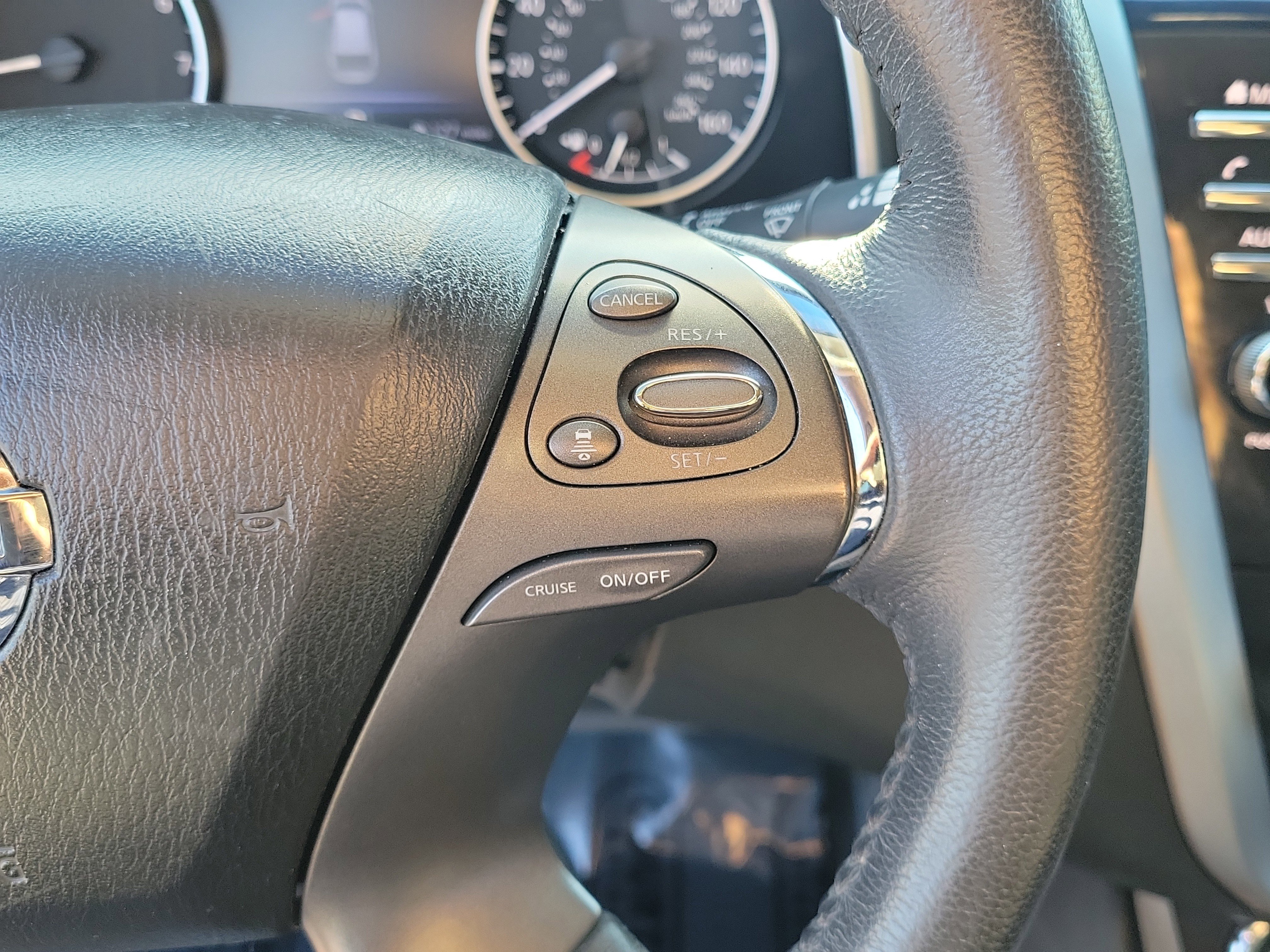 Certified 2022 Nissan Murano SV w/ SV Midnight Edition Package image 29