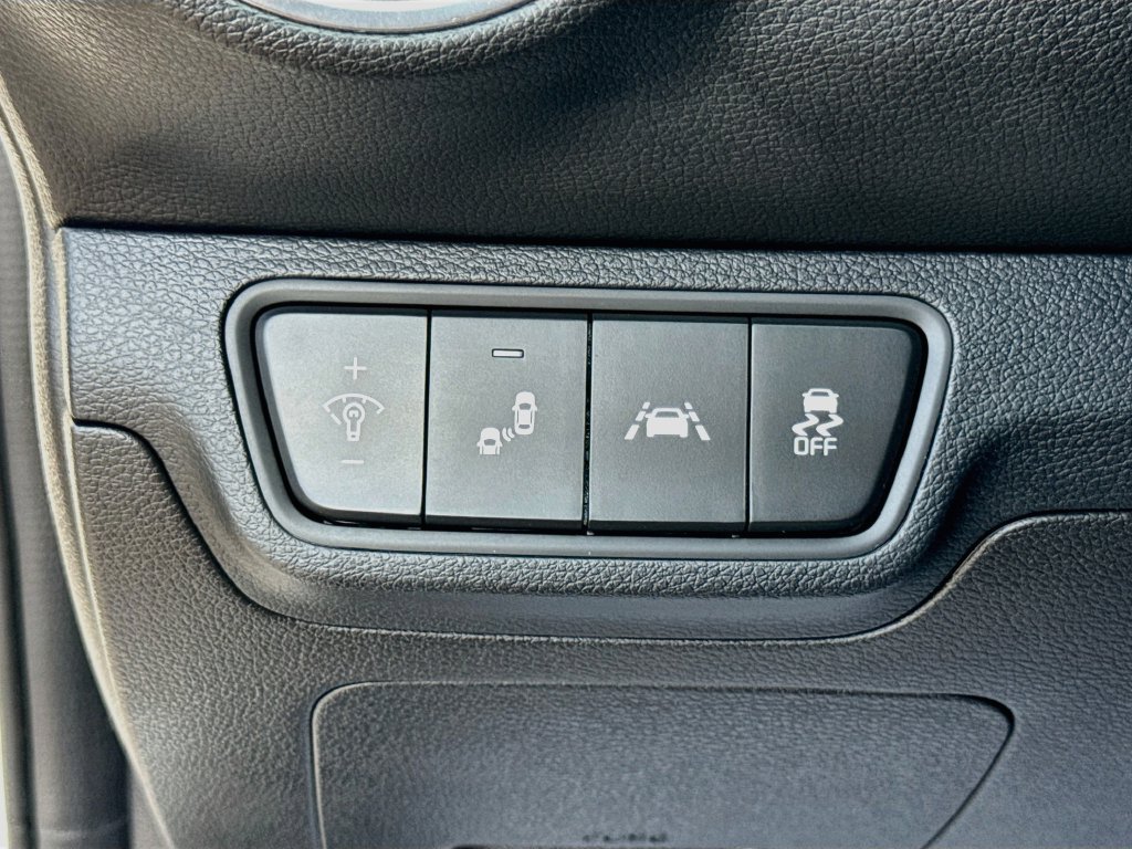 Used 2021 Kia Forte GT-Line FWD image 11