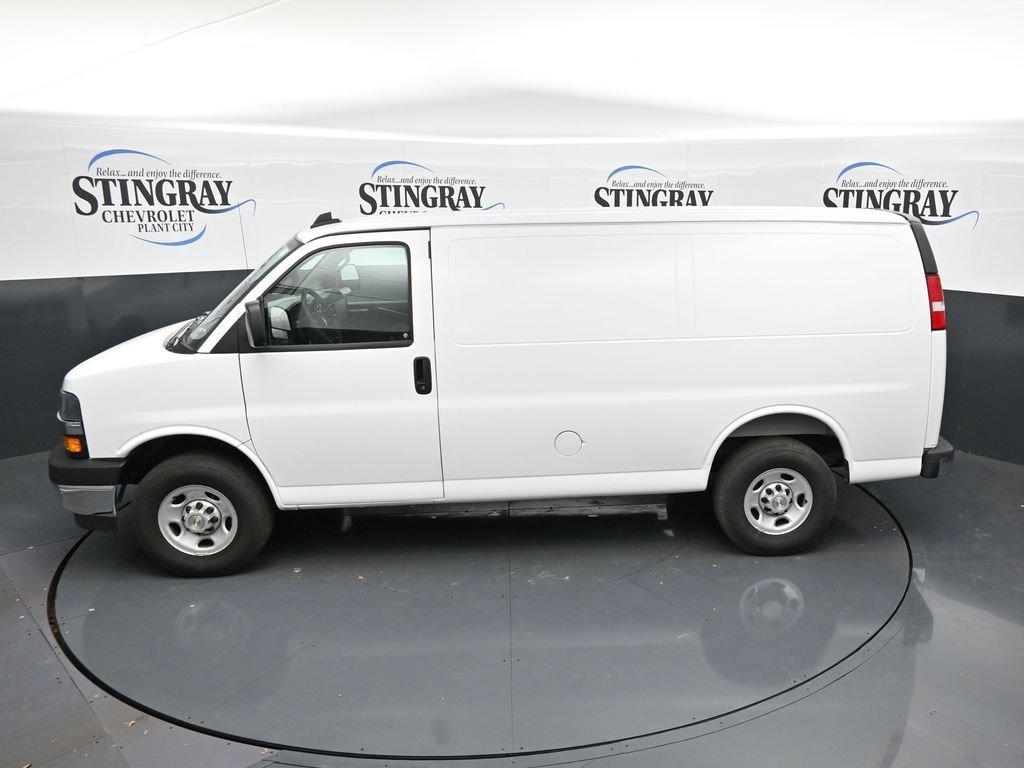 Certified 2025 Chevrolet Express 2500 w/ Driver Convenience Package RWD image 21