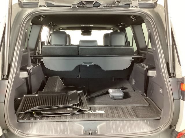 Used 2024 Lexus GX 550 w/ Cold Area Package AWD/4WD image 29
