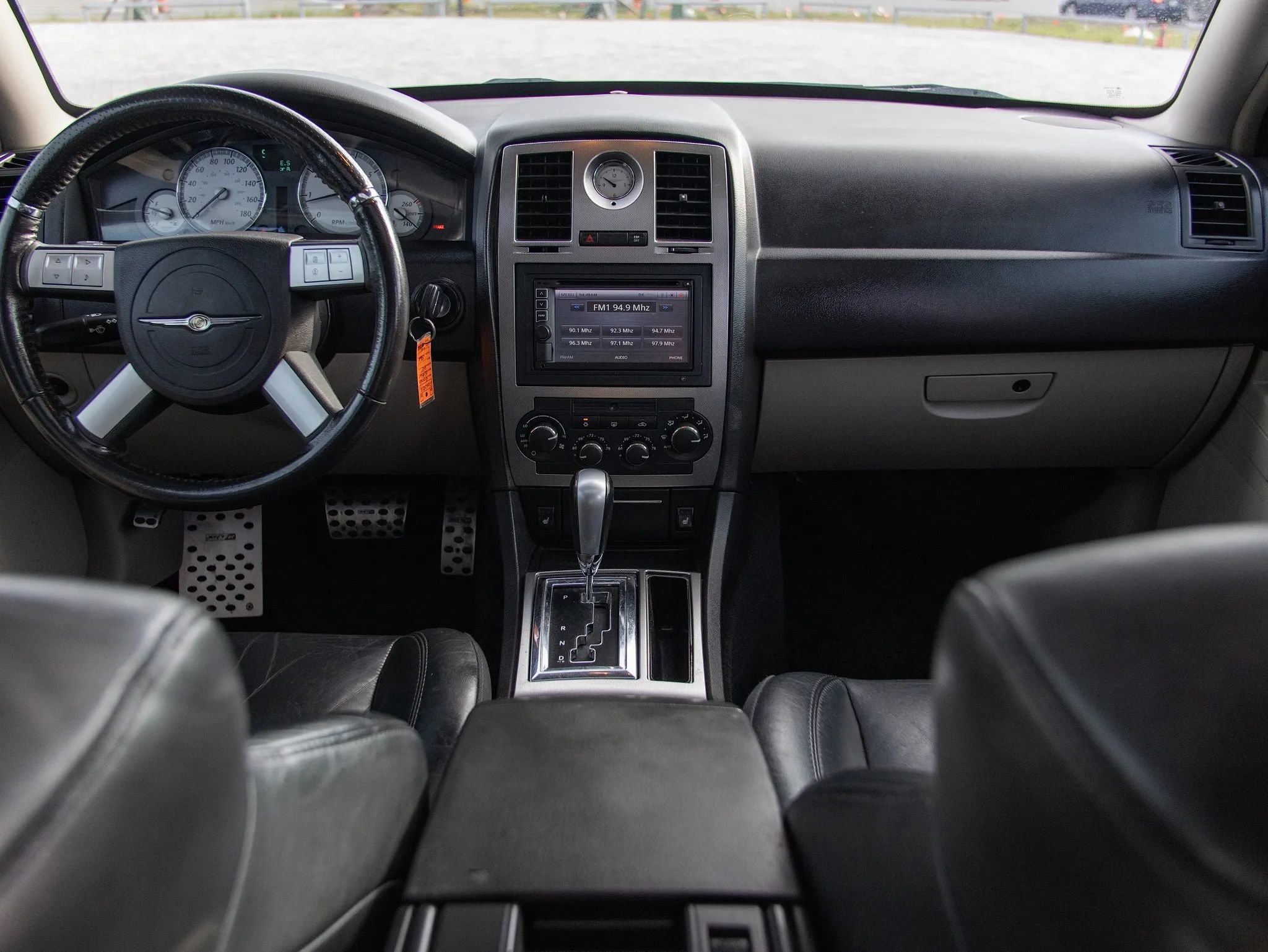 Used 2006 Chrysler 300 SRT8 w/ SRT Option Group II image 25