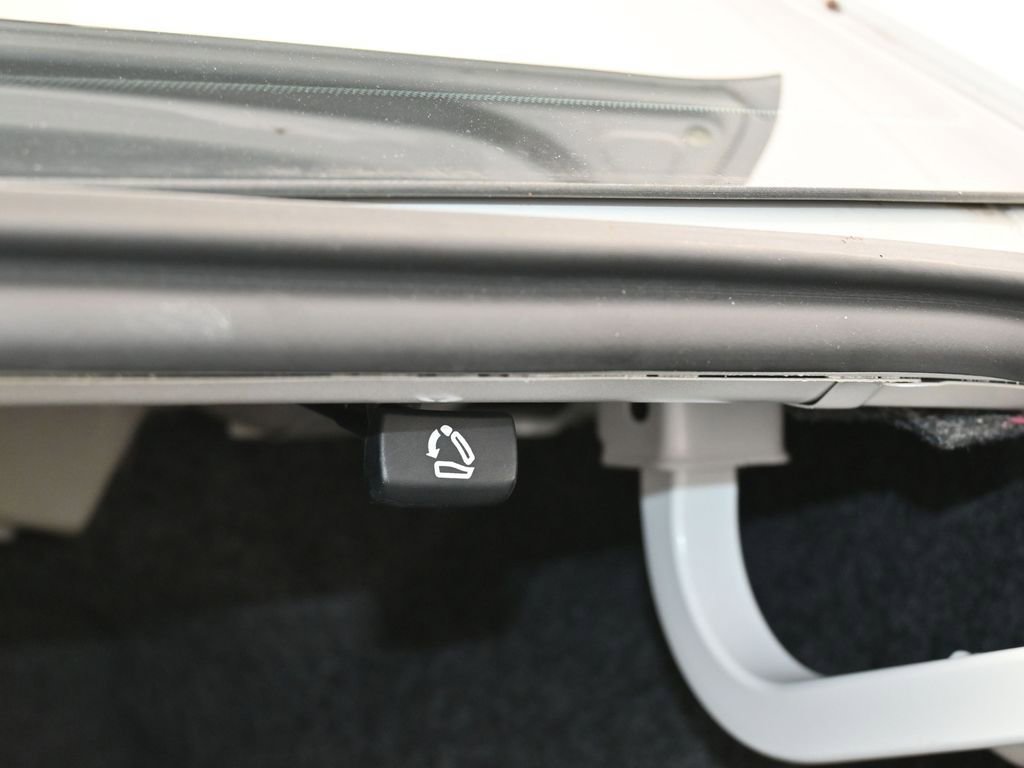 Used 2023 Volkswagen Jetta S image 35