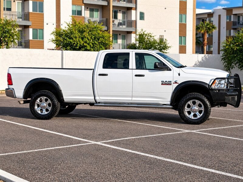 Used 2018 RAM 2500 Tradesman w/ Chrome Appearance Group AWD/4WD image 3