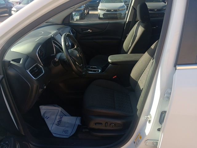 Used 2024 Chevrolet Equinox LT image 18