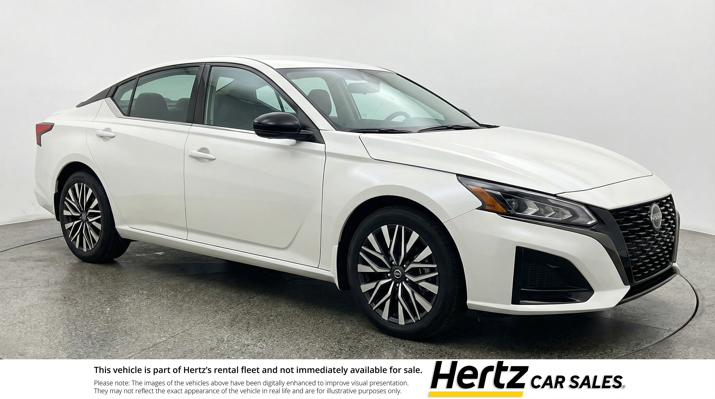 Used 2025 Nissan Altima 2.5 SV FWD image 1