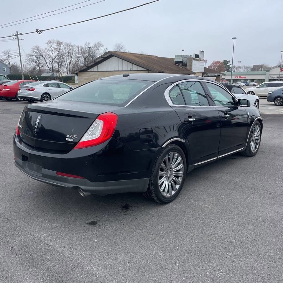 Used 2013 Lincoln MKS Base AWD 4dr Sedan image 2