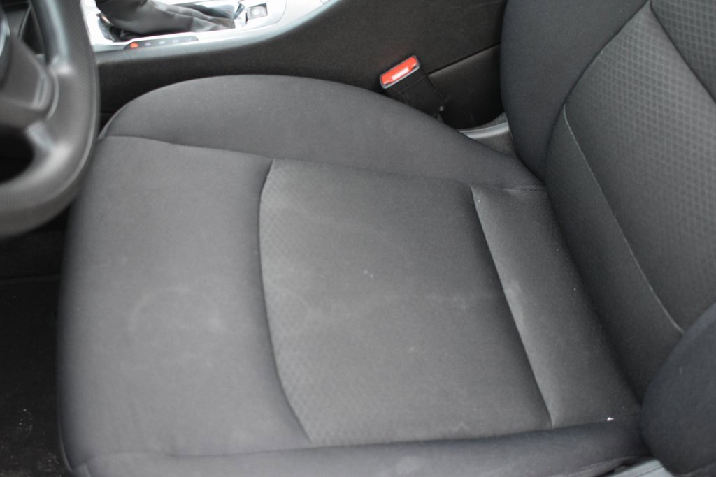 Used 2024 Chevrolet Malibu LT image 11