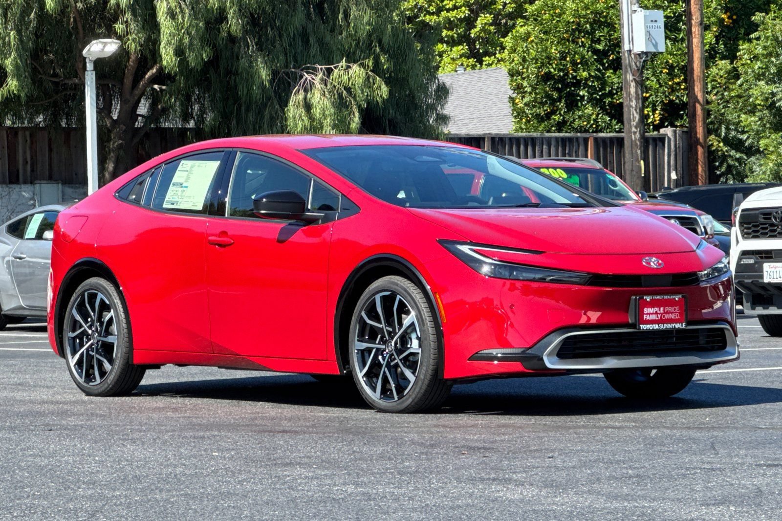 New 2026 Toyota Prius Plug-In Hybrid FWD image 10