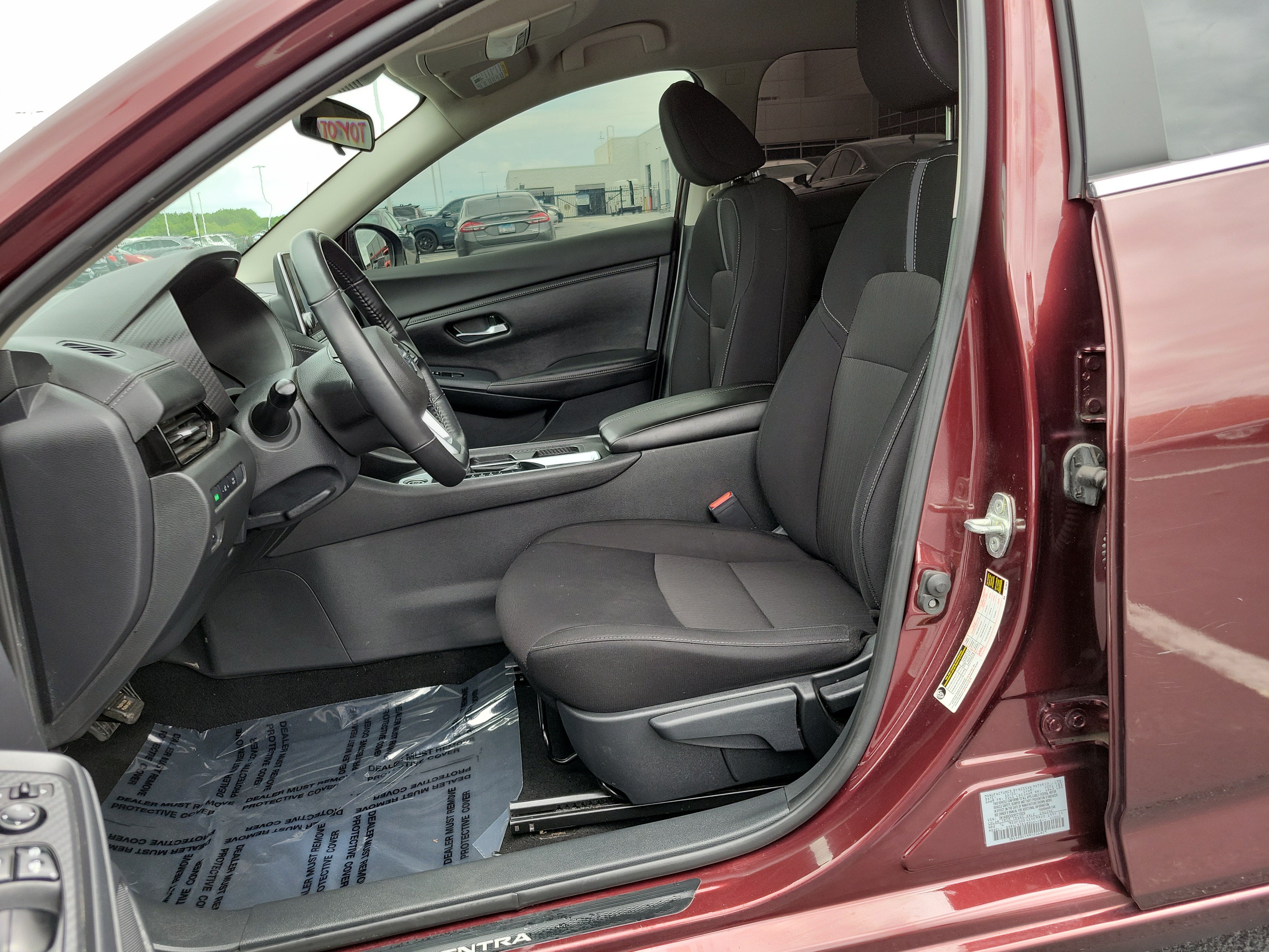 Used 2022 Nissan Sentra SV w/ All-Weather Package FWD image 17