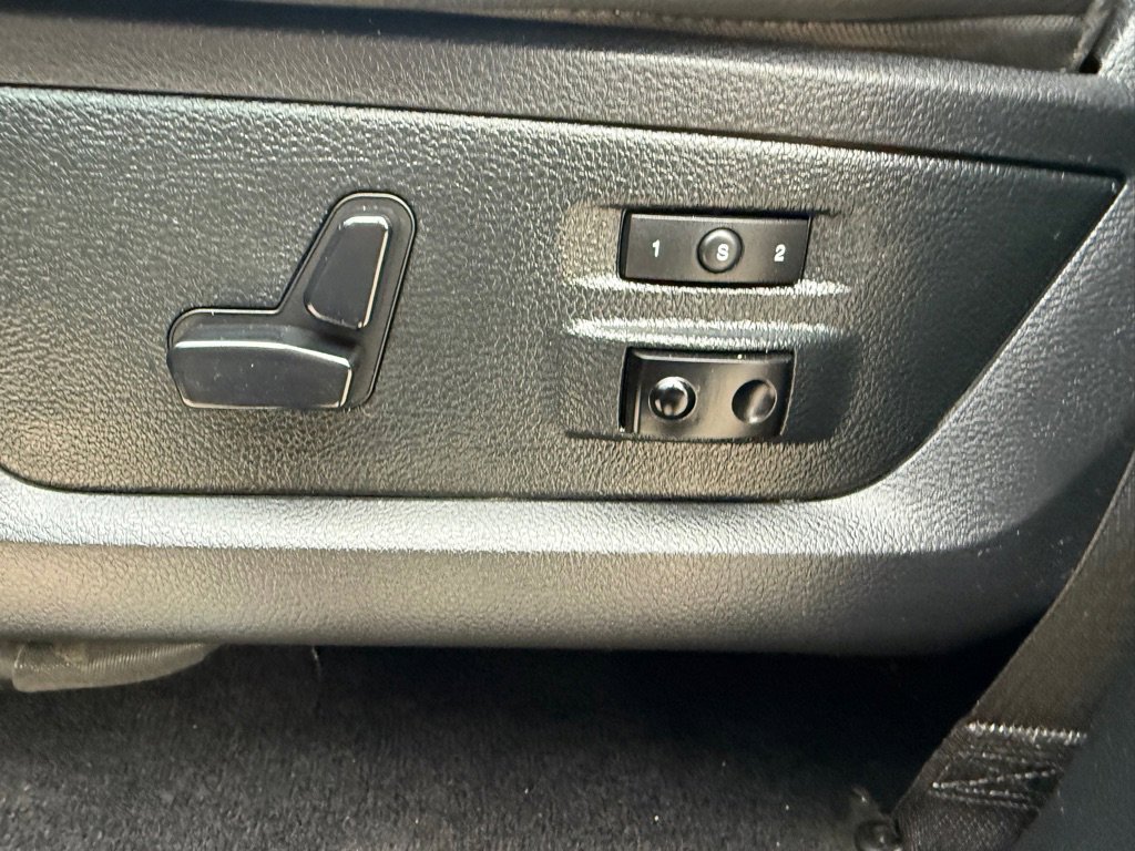 Used 2014 RAM 2500 Limited image 19