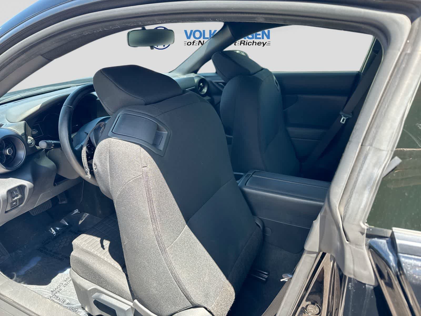 Used 2023 Toyota GR86 RWD image 25
