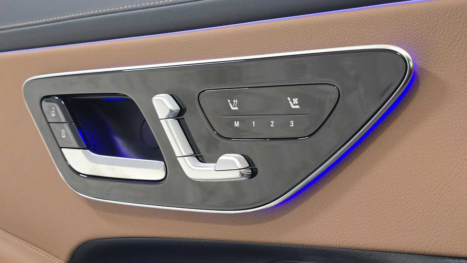 New 2026 Mercedes-Benz CLE 300 4MATIC Coupe image 23