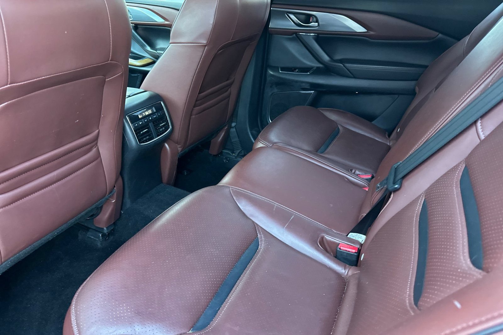 Used 2017 MAZDA CX-9 Signature AWD/4WD image 12