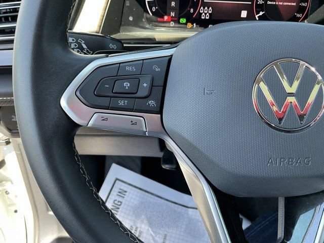 Used 2024 Volkswagen Atlas SEL AWD/4WD image 30