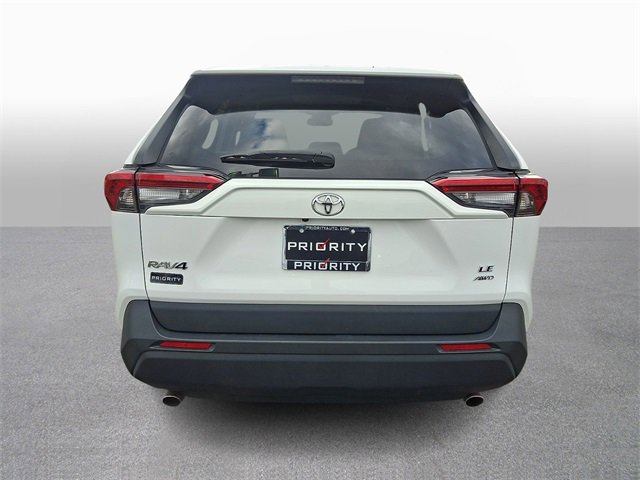 Used 2024 Toyota RAV4 LE image 5