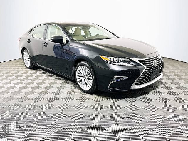 Used 2016 Lexus ES 350 w/ Luxury Package w/Wood Trim