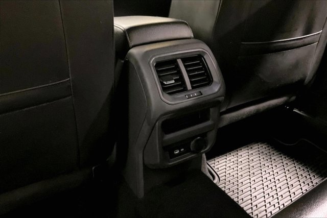 Used 2024 Volkswagen Tiguan SE R-Line w/ MDO Package, Three-Row image 35