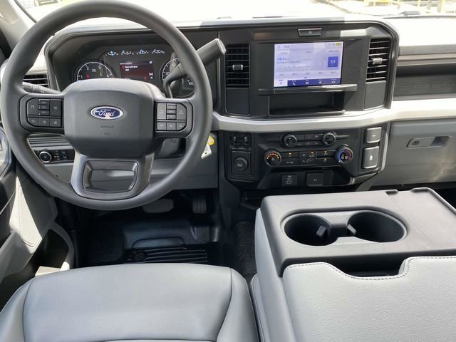New 2025 Ford F350 XL w/ XL Chrome Package RWD image 11