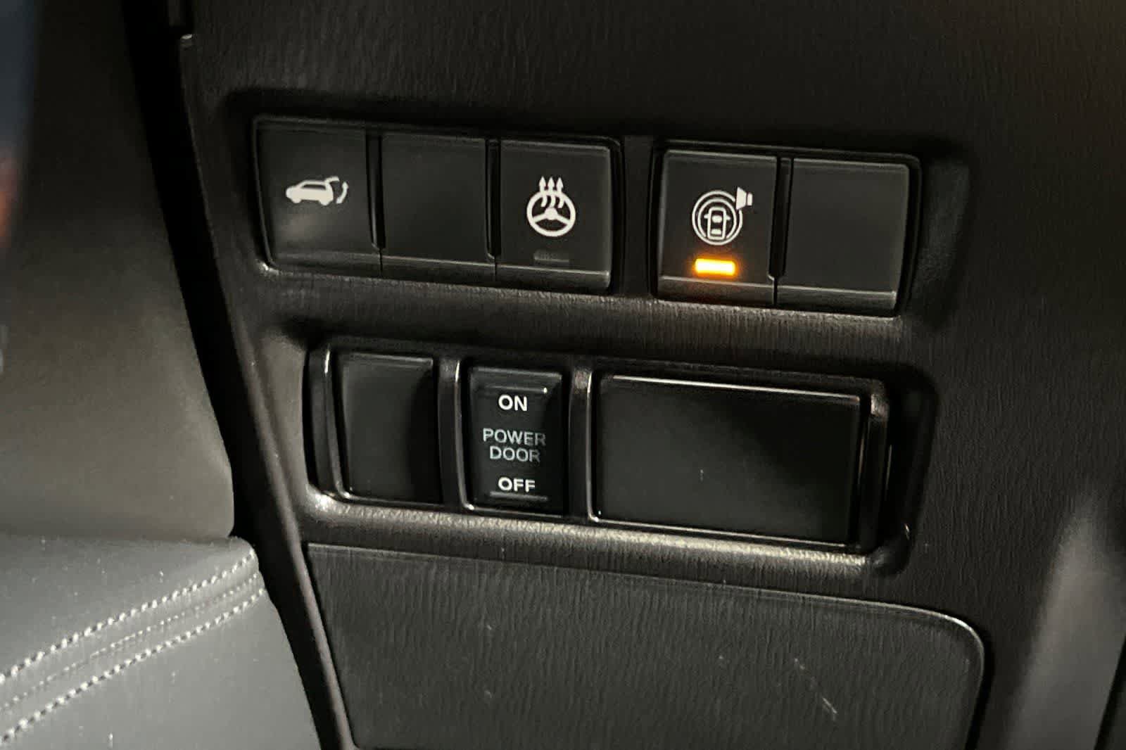 Certified 2024 Nissan Armada SL RWD image 35