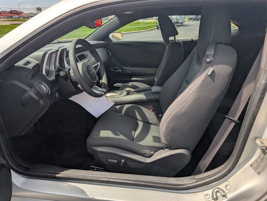 Used 2011 Chevrolet Camaro LT image 10