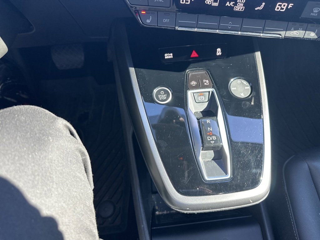 Certified 2024 Audi Q4 e-tron Premium image 14