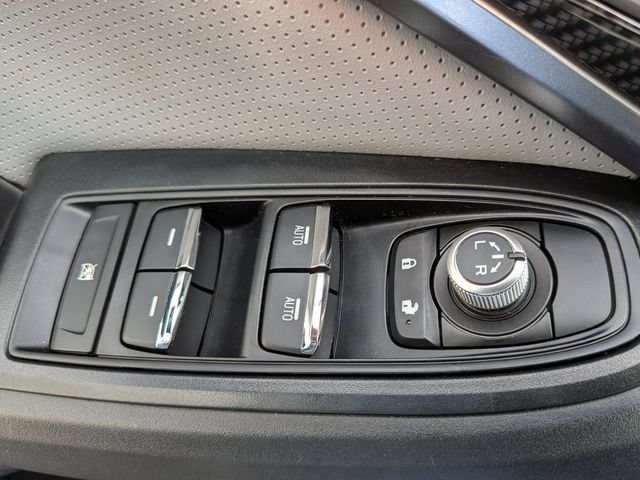 Used 2019 Subaru Crosstrek 2.0i Limited w/ Moonroof Package w/Navigation AWD/4WD image 12