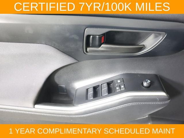Used 2023 Toyota Highlander LE AWD/4WD image 20