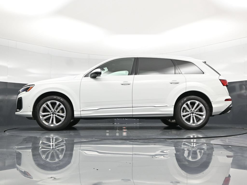 Used 2025 Audi Q7 3.0T Premium Plus AWD/4WD image 56