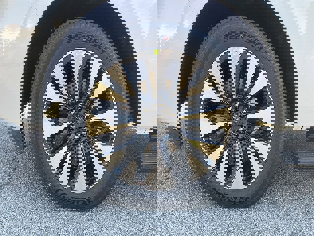 New 2025 Ford Expedition Max Platinum w/ Platinum Ultimate Package image 32