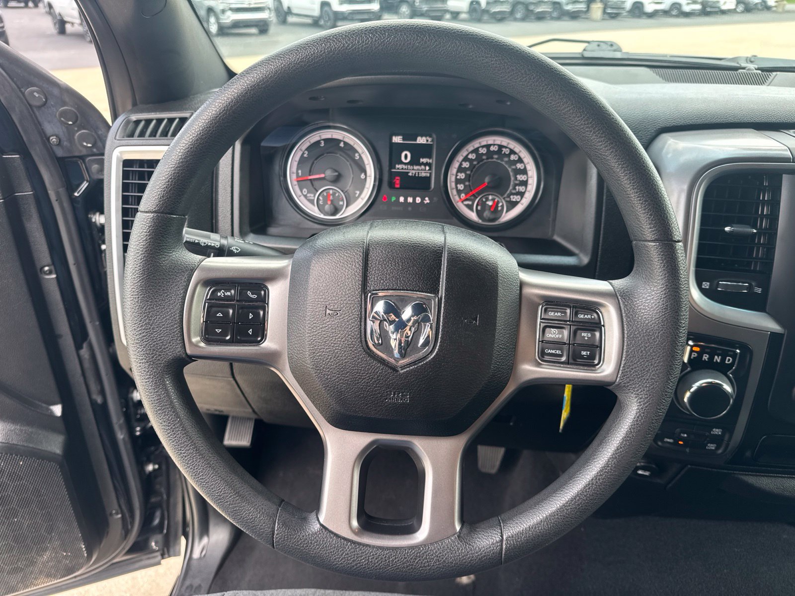 Used 2024 RAM 1500 Warlock AWD/4WD image 19