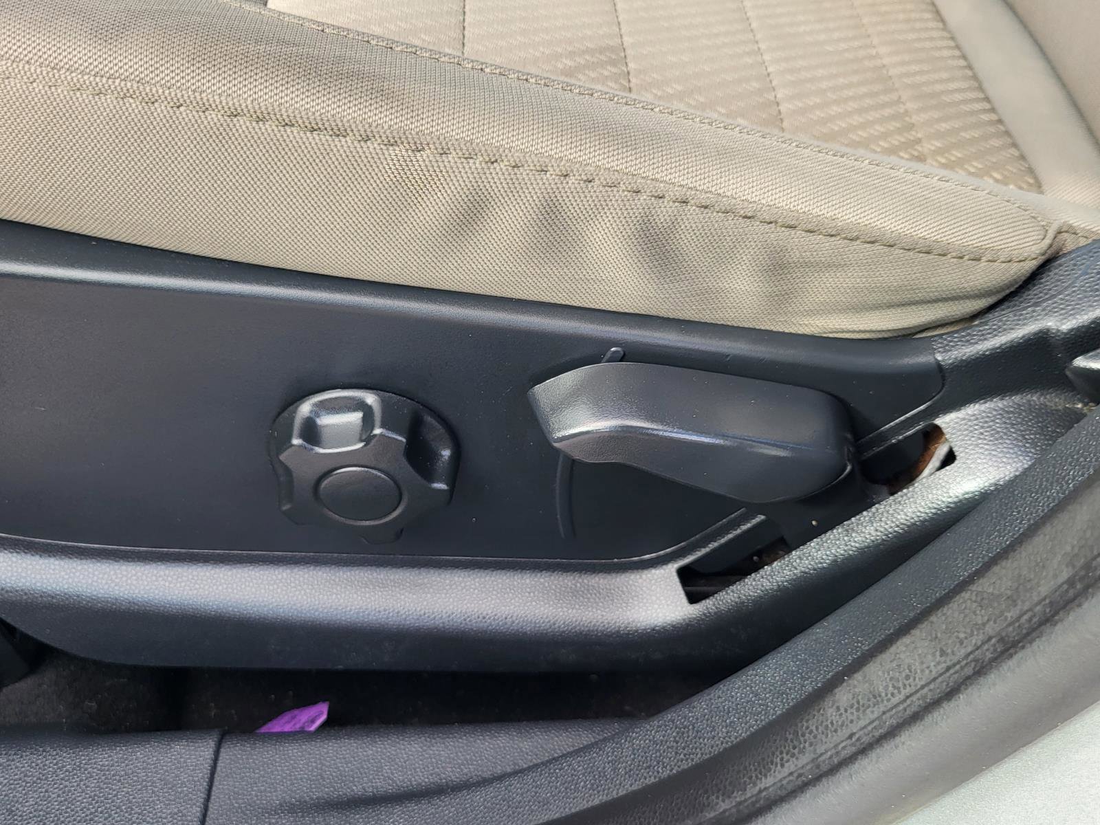 Used 2020 Ford EcoSport S image 17