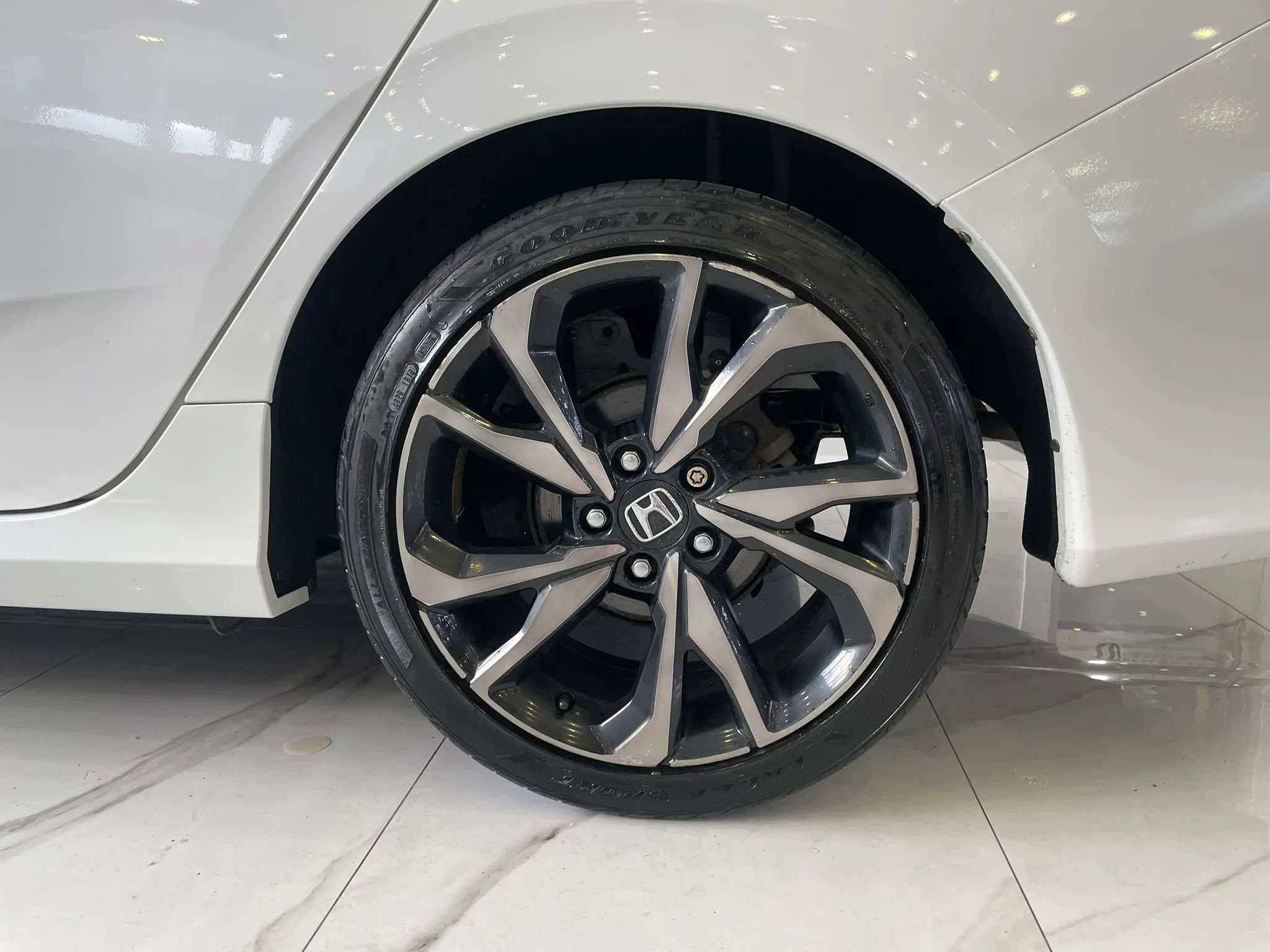 Used 2019 Honda Civic Sport image 31