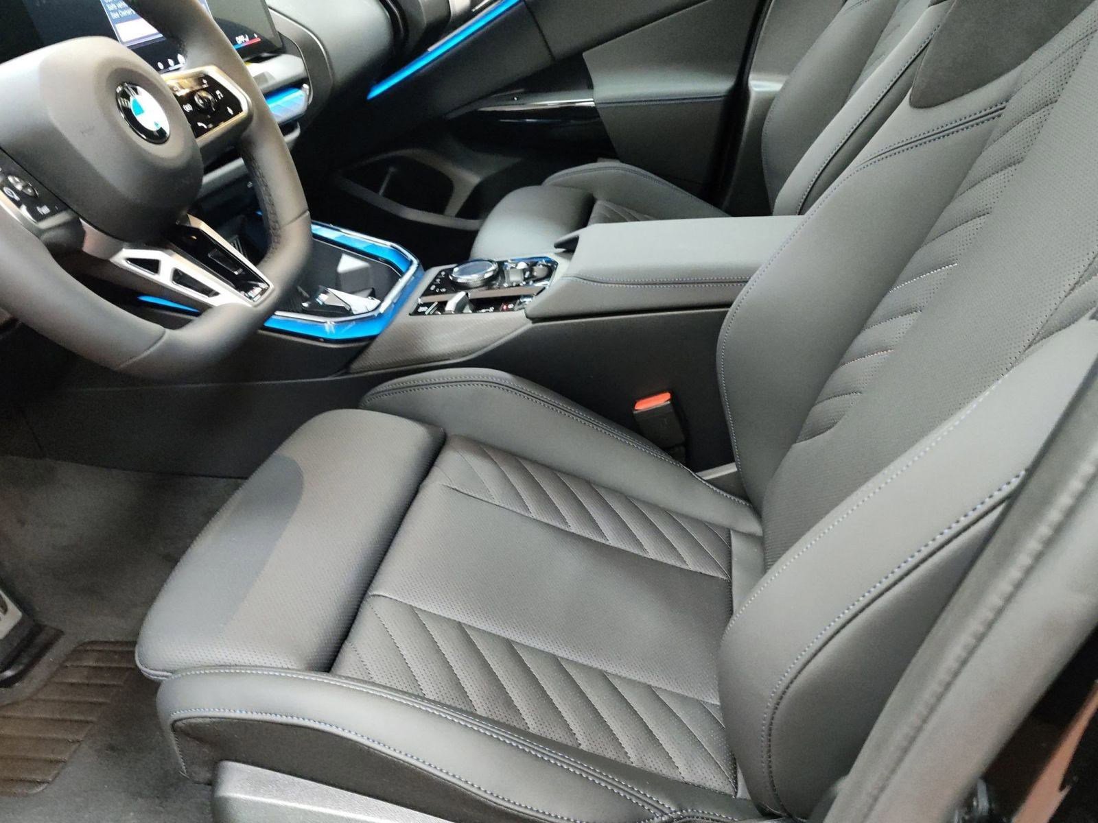 Used 2026 BMW X3 xDrive30 w/ M Sport Package image 17