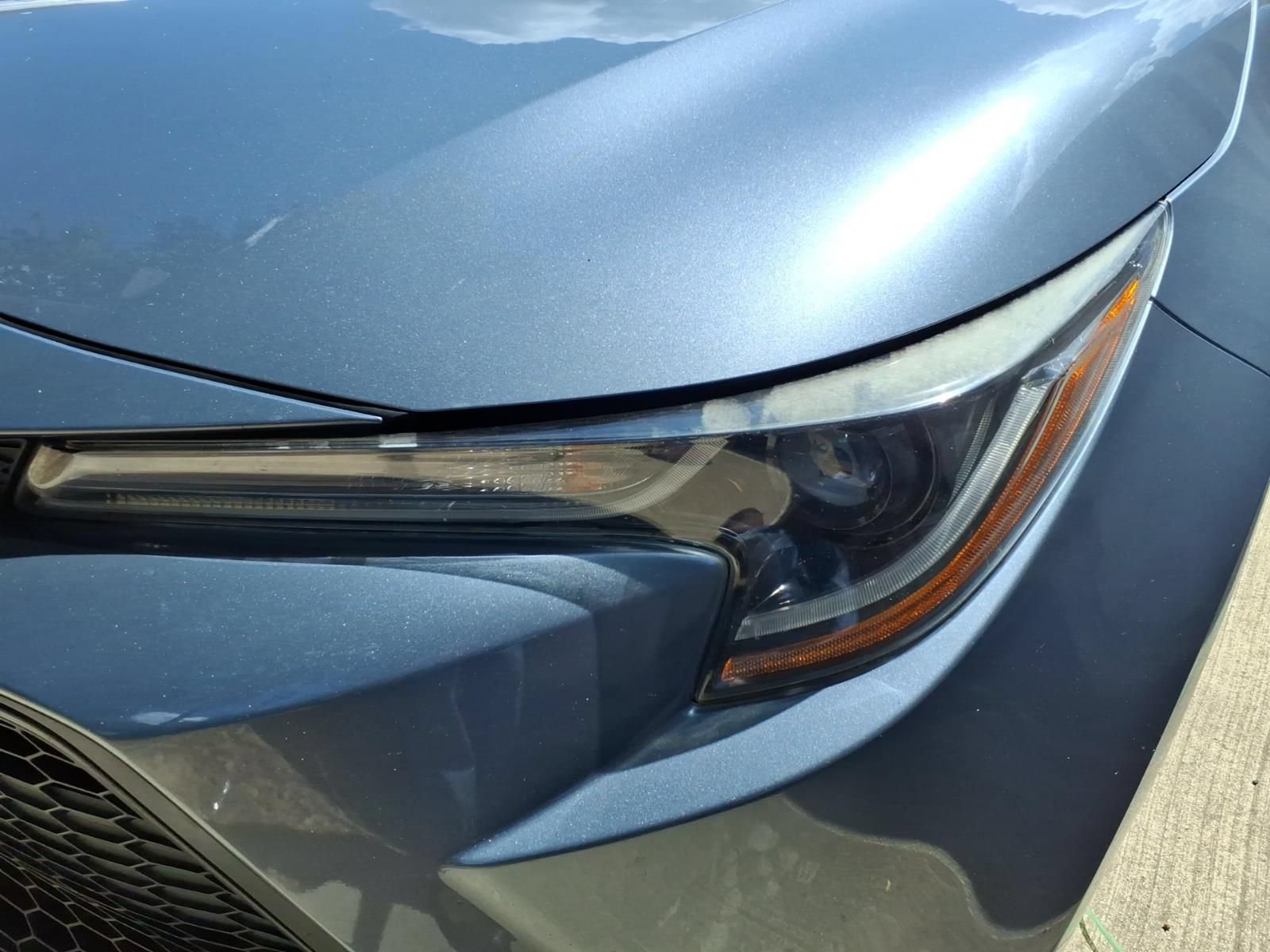 Used 2020 Toyota Corolla LE FWD image 5