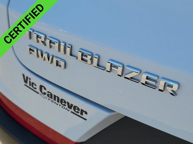 Certified 2025 Chevrolet TrailBlazer LT AWD/4WD image 30