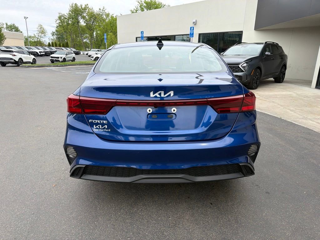 Certified 2023 Kia Forte LXS w/ LXS Technology Package FWD image 9