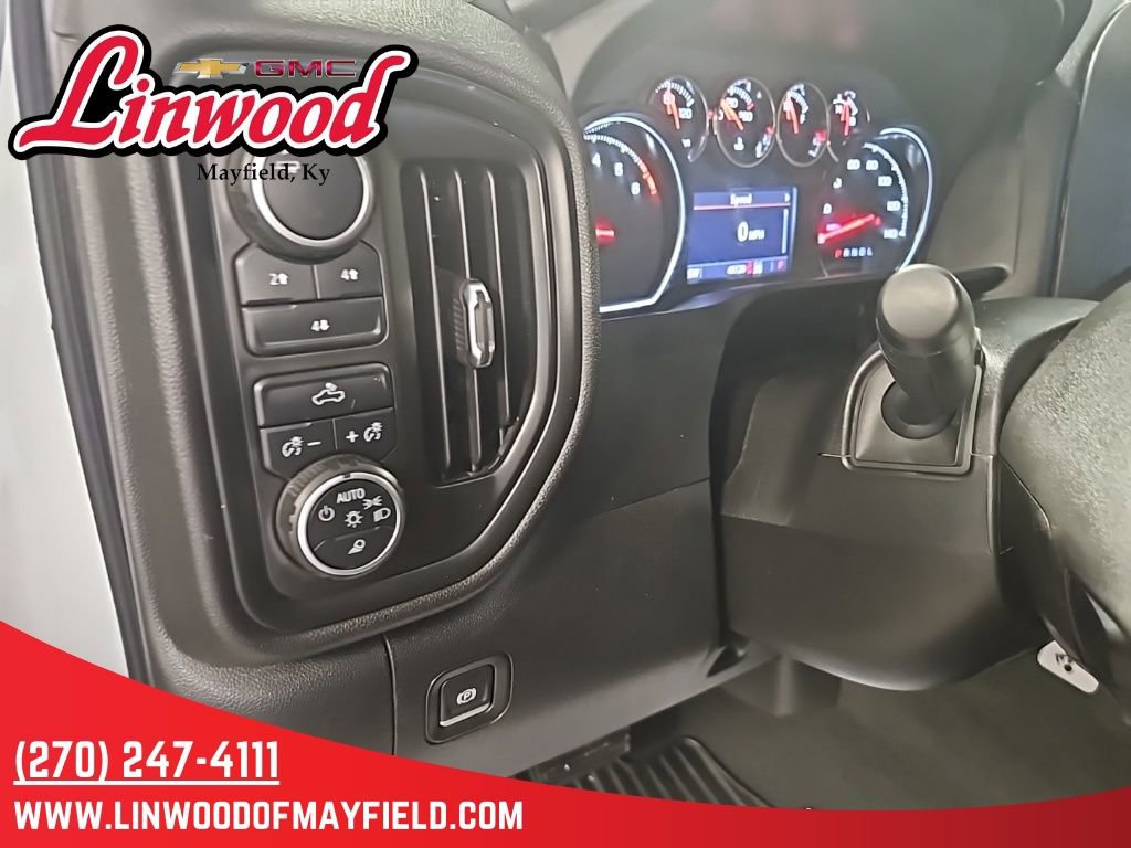 Used 2022 Chevrolet Silverado 2500 Custom w/ Custom Value Package AWD/4WD image 19