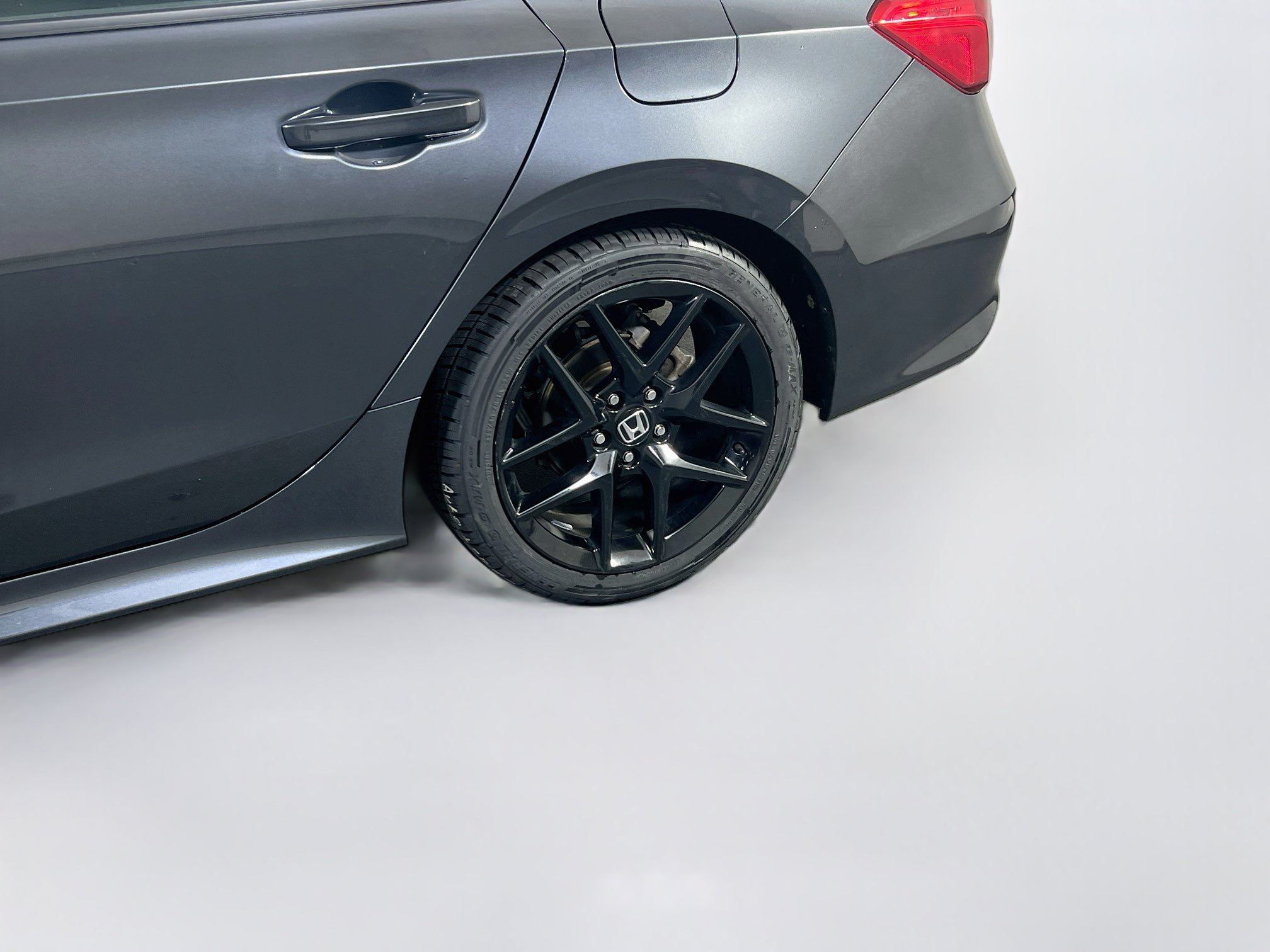 Used 2023 Honda Civic Sport image 28