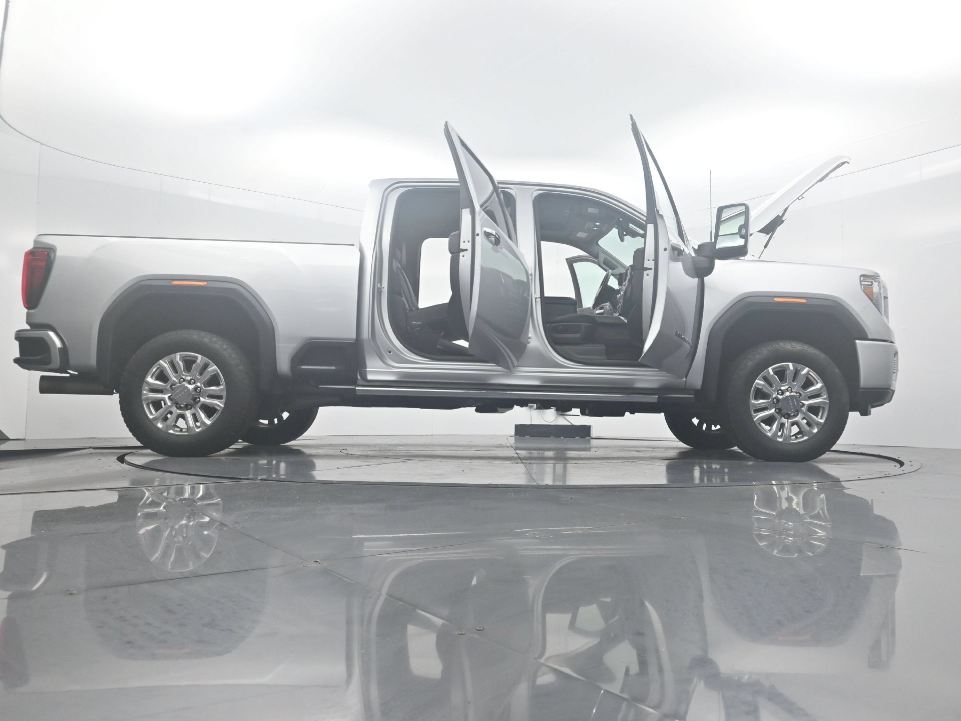 Used 2022 GMC Sierra 2500 Denali AWD/4WD image 42