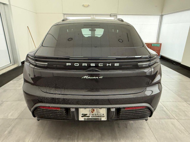 New 2026 Porsche Macan 4 Electric AWD/4WD image 6