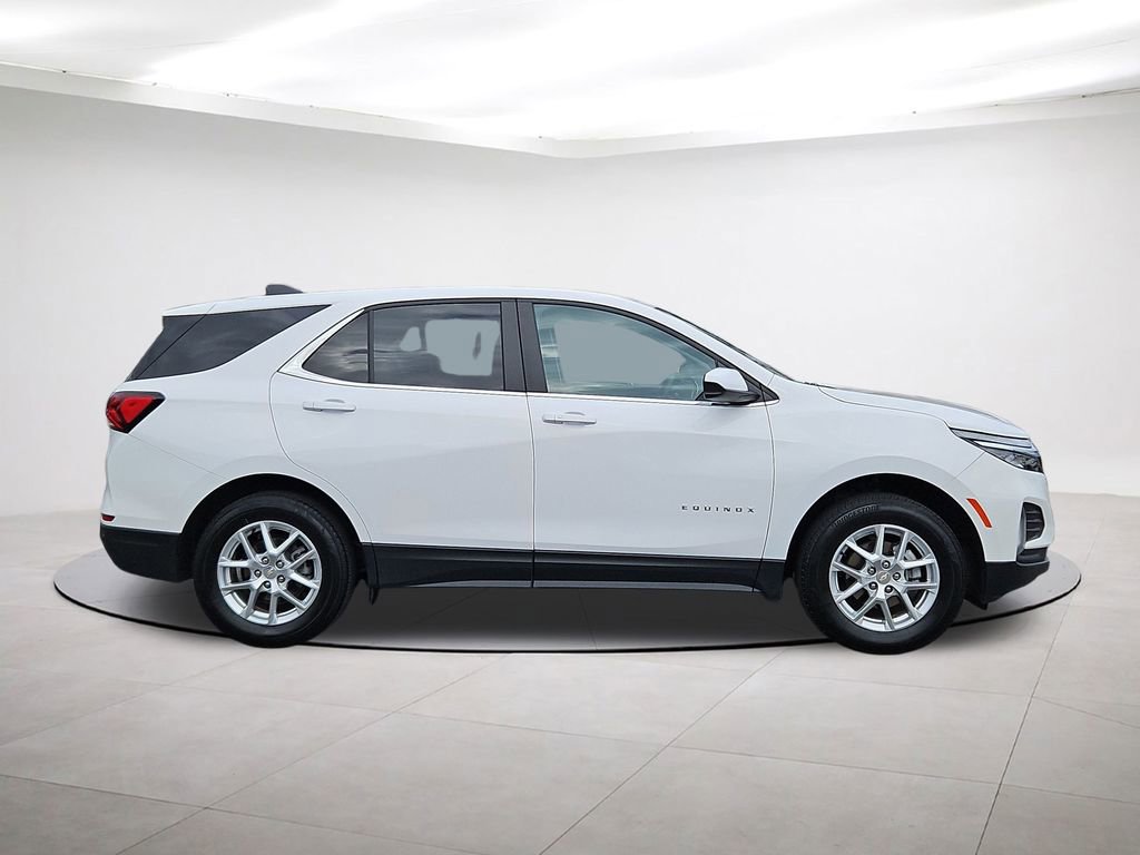 Used 2024 Chevrolet Equinox LT image 8