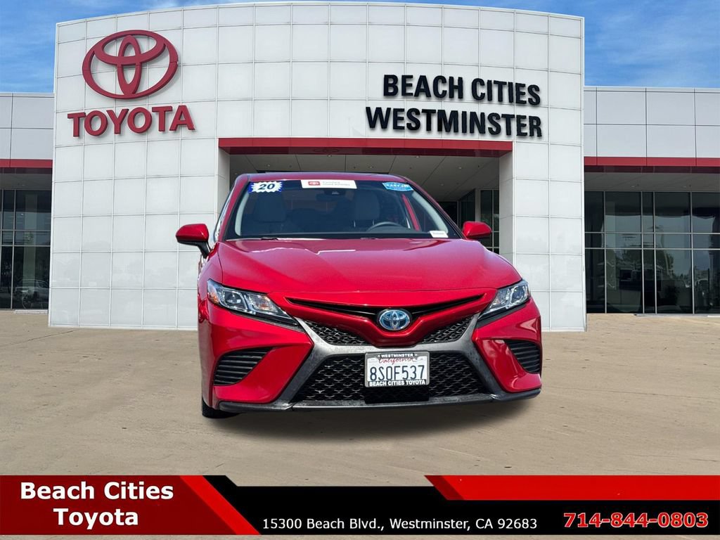 Certified 2020 Toyota Camry SE FWD image 3