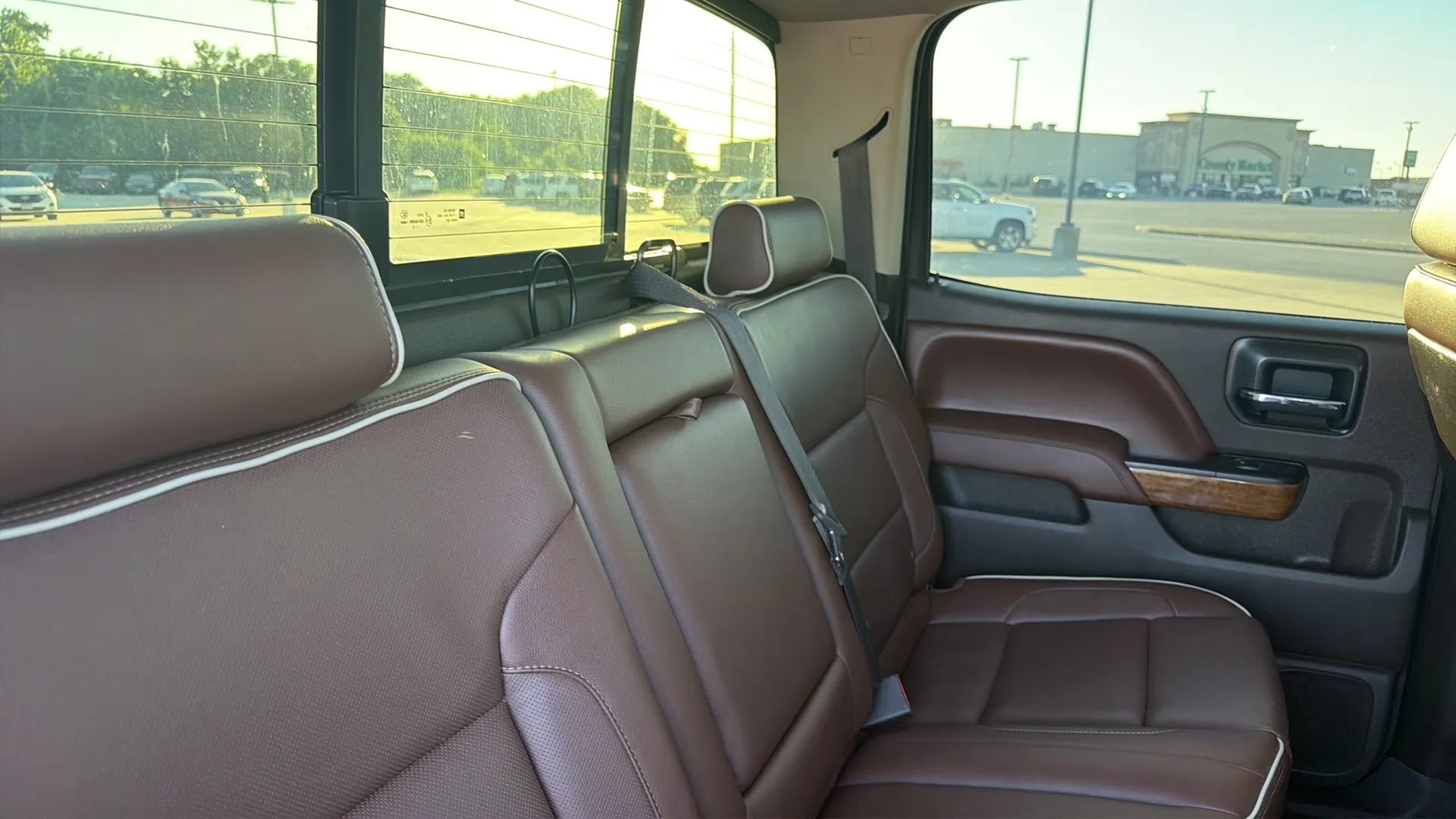 Used 2015 Chevrolet Silverado 2500 High Country w/ Duramax Plus Package AWD/4WD image 60