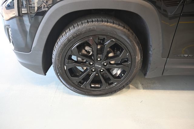 Used 2020 GMC Terrain SLT w/ Elevation Edition FWD image 29