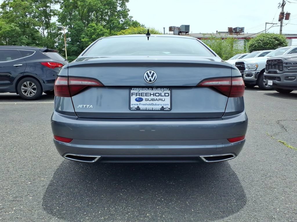 Used 2021 Volkswagen Jetta R-Line w/ R-Line Cold Weather Package FWD image 21